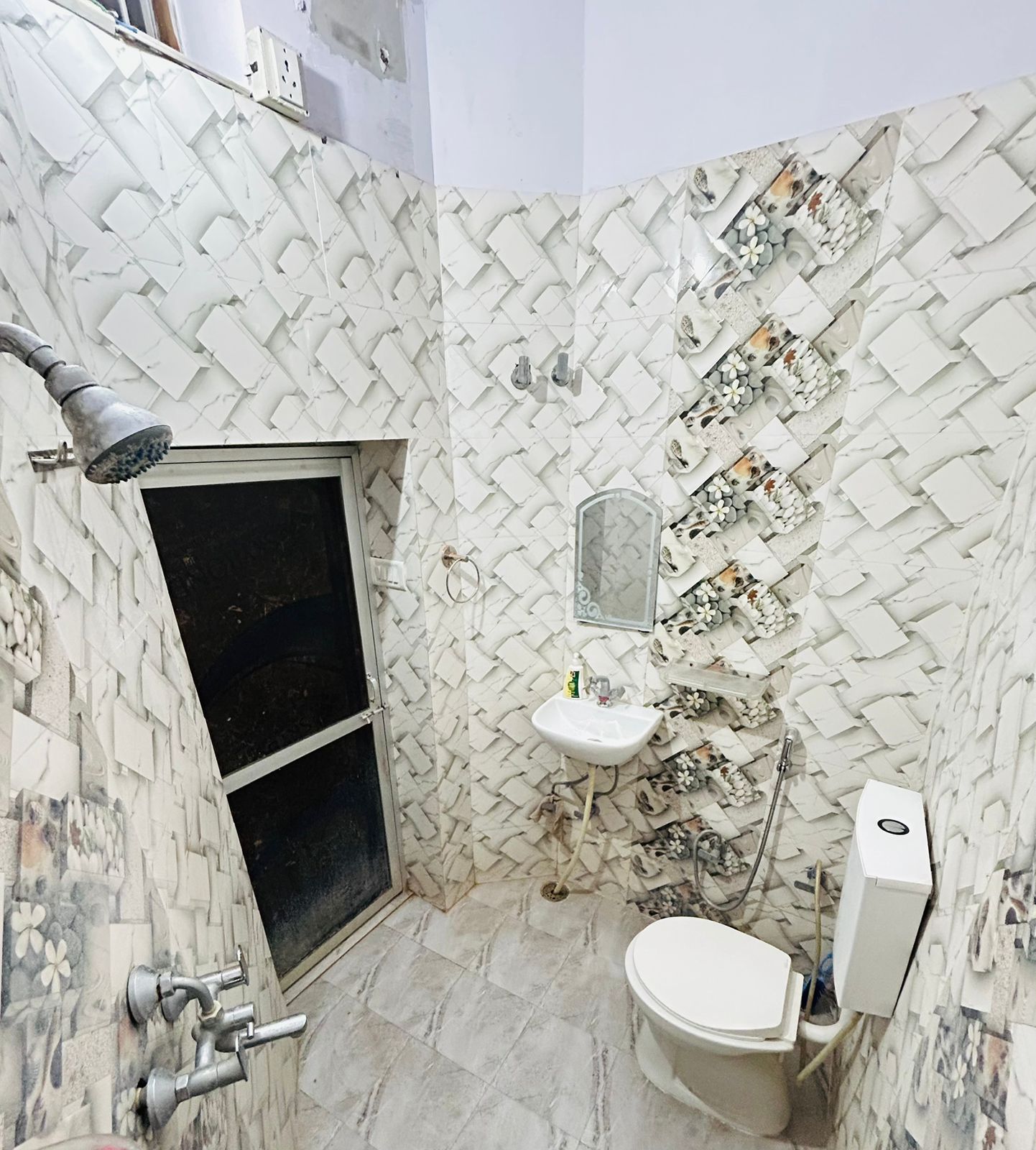 WhatsApp Image 2025-02-01 at 11.43.29 AM (2)